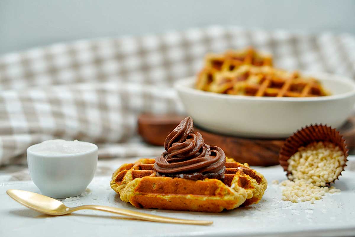 Gofres de calabaza con crema de cacao casera