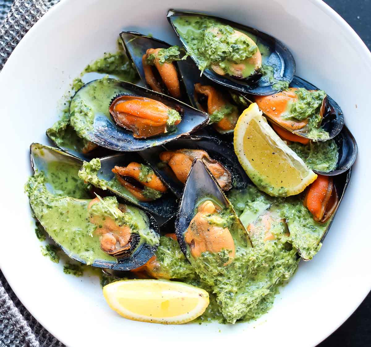Musclos amb salsa verda