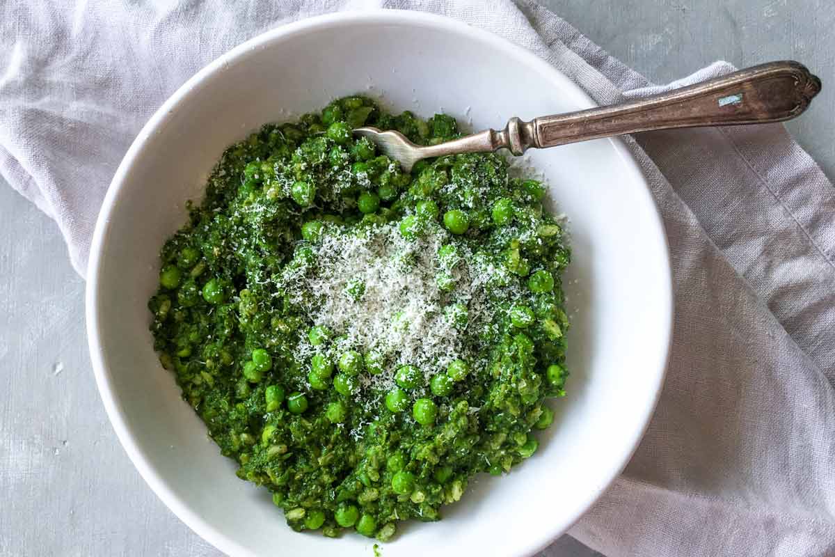 Risotto de espinacas y guisantes