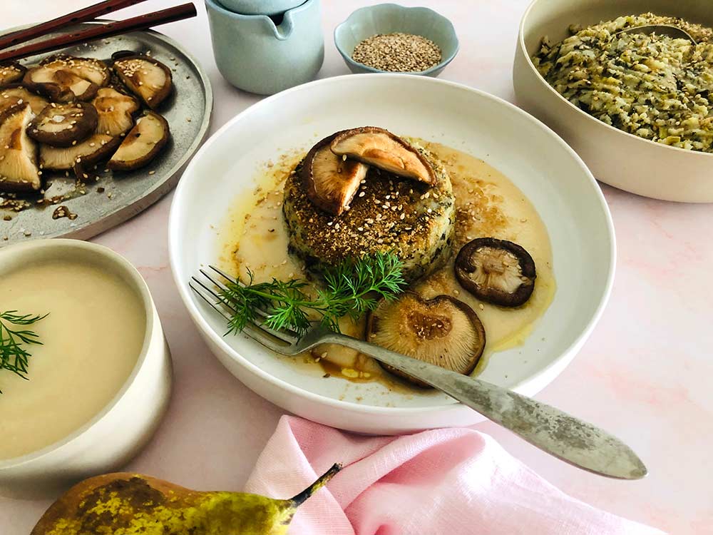 'Trinxat' de 'espigalls', shiitakes y puré aromático de pera