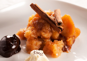 Tofu sedoso y compota de manzanas