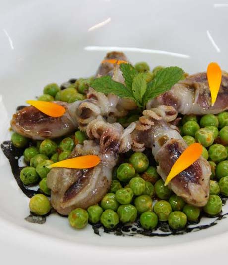 Guisantes rehogados con choquitos