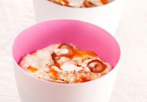 Cereales cocidos con frutas secas pulposas