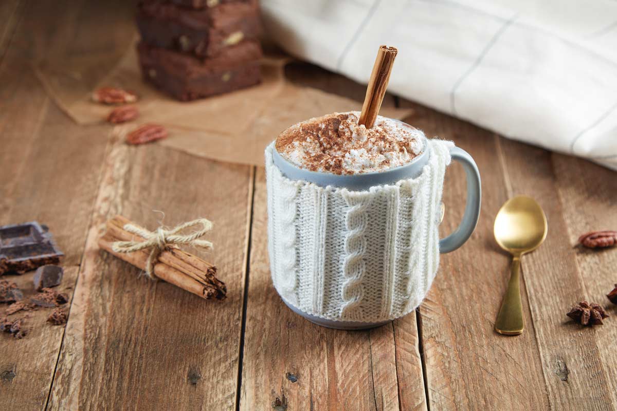 Chocolate caliente con nata de coco