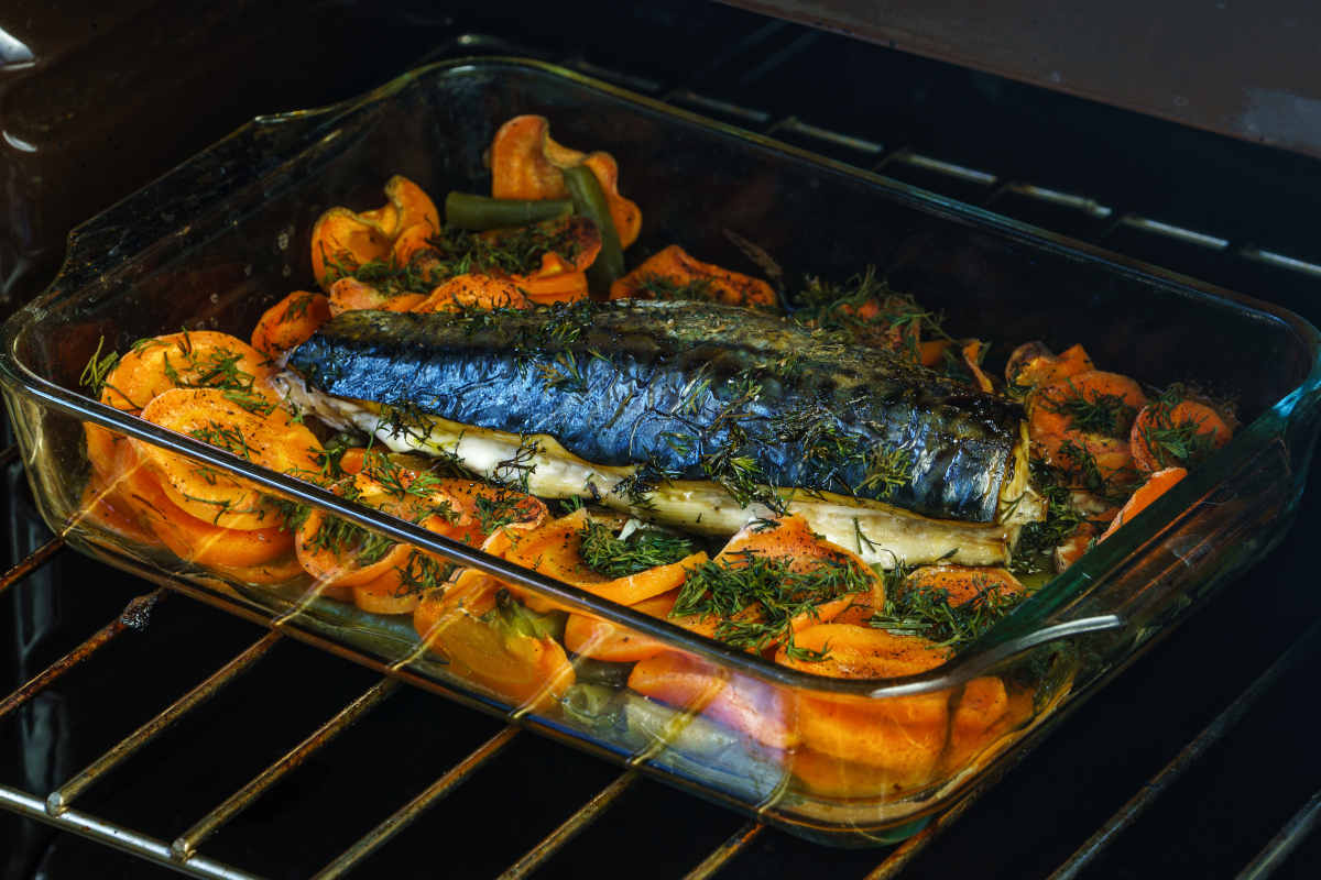 Caballa con verduras a la papillote